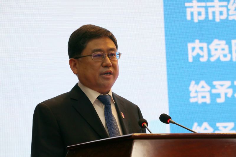 安阳市委常委,常务副市长陈志伟推介 安阳优惠政策和产业集聚区情况